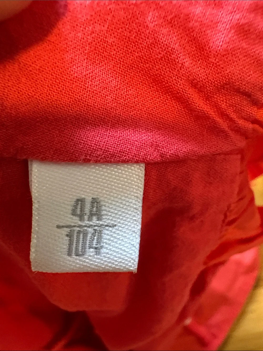 Coral Sarabanda dress 4t with raffled cap sleeves , designed in Italy